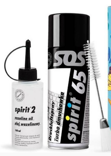 KIT LIMPIEZA INCLUYE ACEITERA, BROCHA Y BOTE DE AIRE COMPRIMIDO